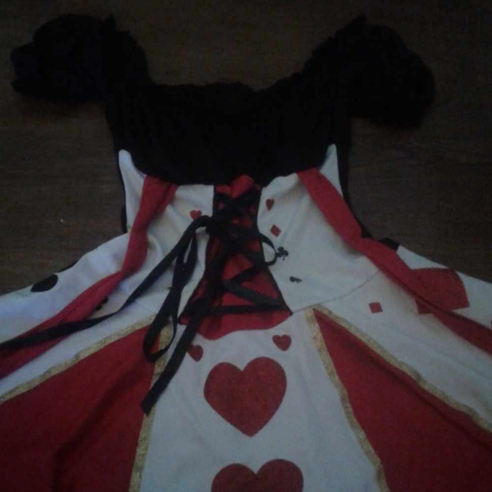 Queen of hearts dress